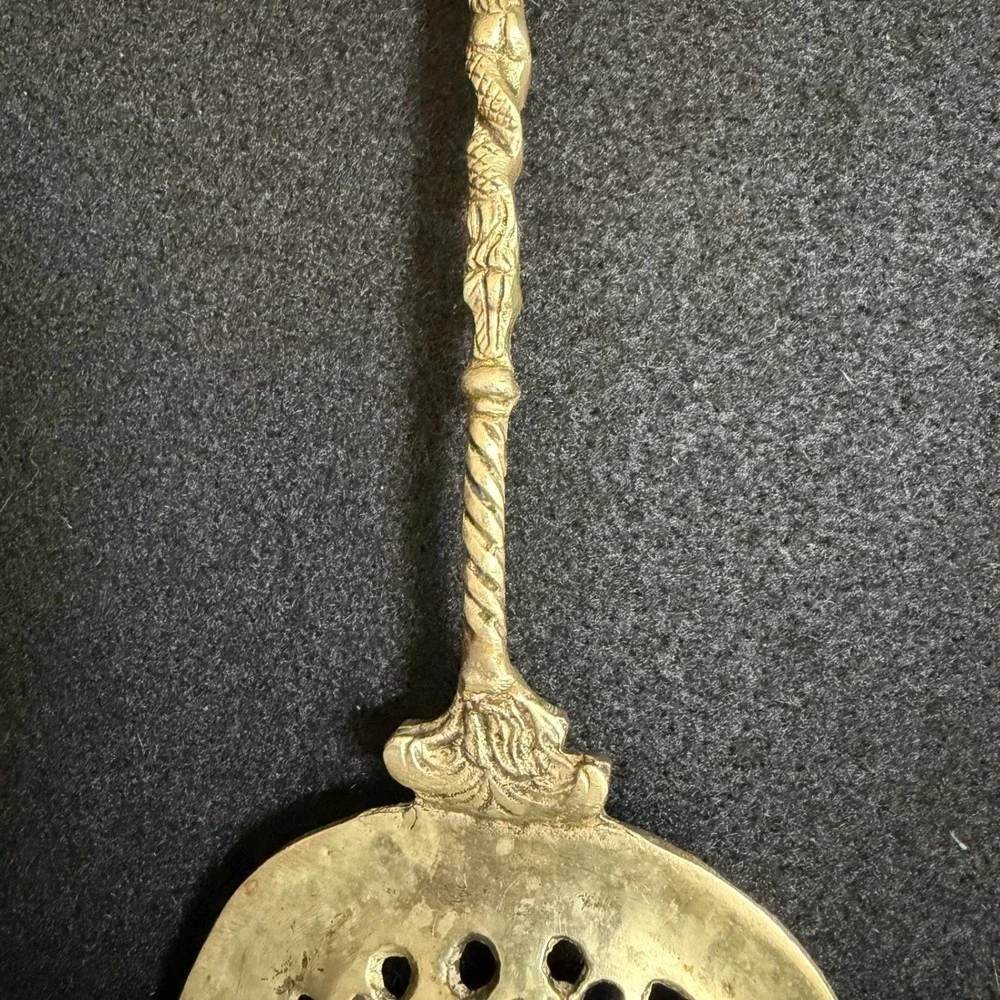AntiqueBrass Cake Server Ornate Filigree Mermaid Fleur-de-lis Pastry Lifter 10